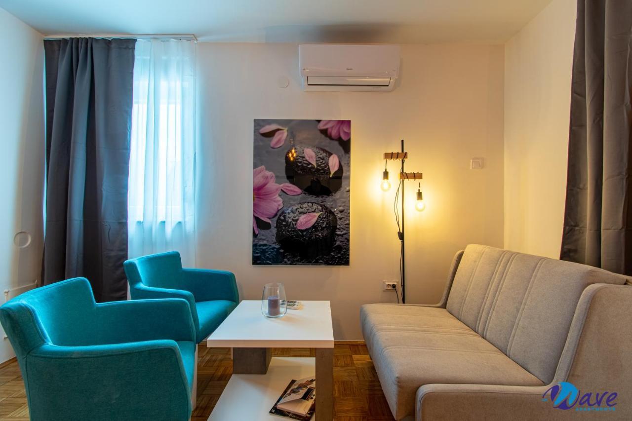 Modern Apartments Wave Near The Airport ヴェリカ・ゴリツァ エクステリア 写真